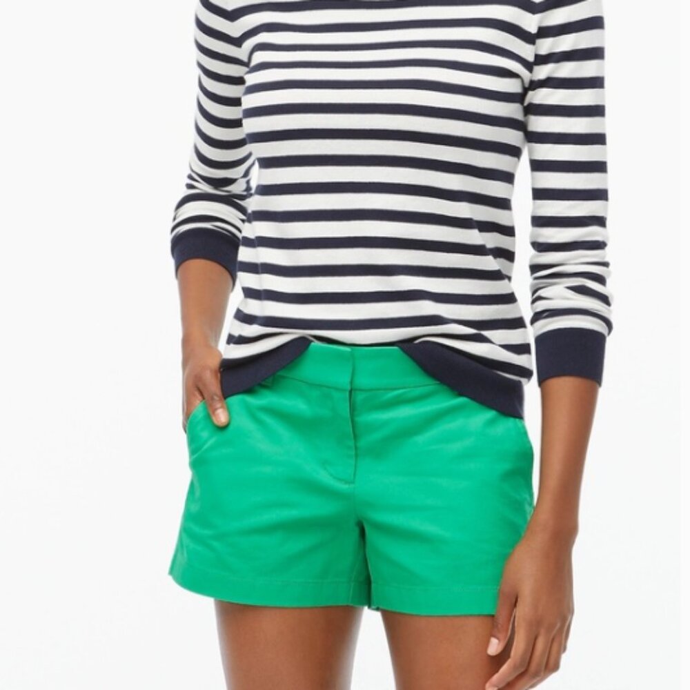 J. Crew - 100% Cotton Flat-Front Broken-In 3" Chino Shorts | Size 6: Kelly Green